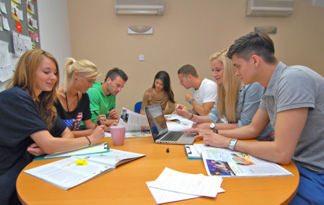 2012-u20-brighton-085-07-20