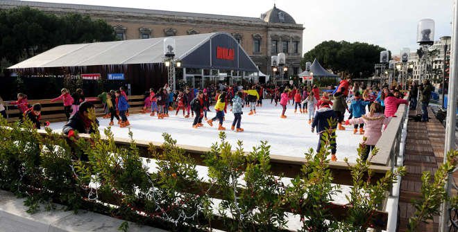 pistadehielo2015 los mejores sitios para vivir la navidad en madrid Los mejores sitios para vivir la navidad en Madrid pistadehielo2015