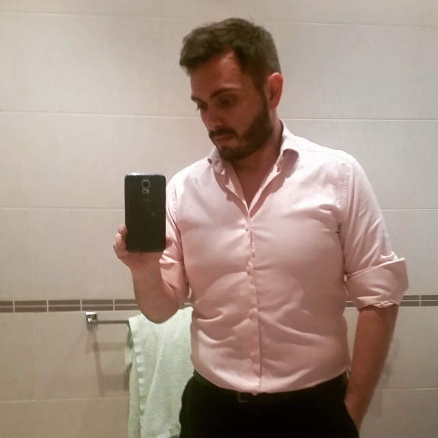 Ultimo dia de trabajo de la semana. #semana santa
Last working day of the week #easter
#traje #suit #menatplay #trabajo #work #