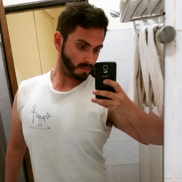 Ultima #selfie del dia. Con la camiseta de los amig@s de @turismoegipto #whereitallbegins pero en mi caso ends por que empiezo mi regreso a #españa. #viajes #turismo #travel #myanmar #birmania #DTMMyanmar #asia #viajar